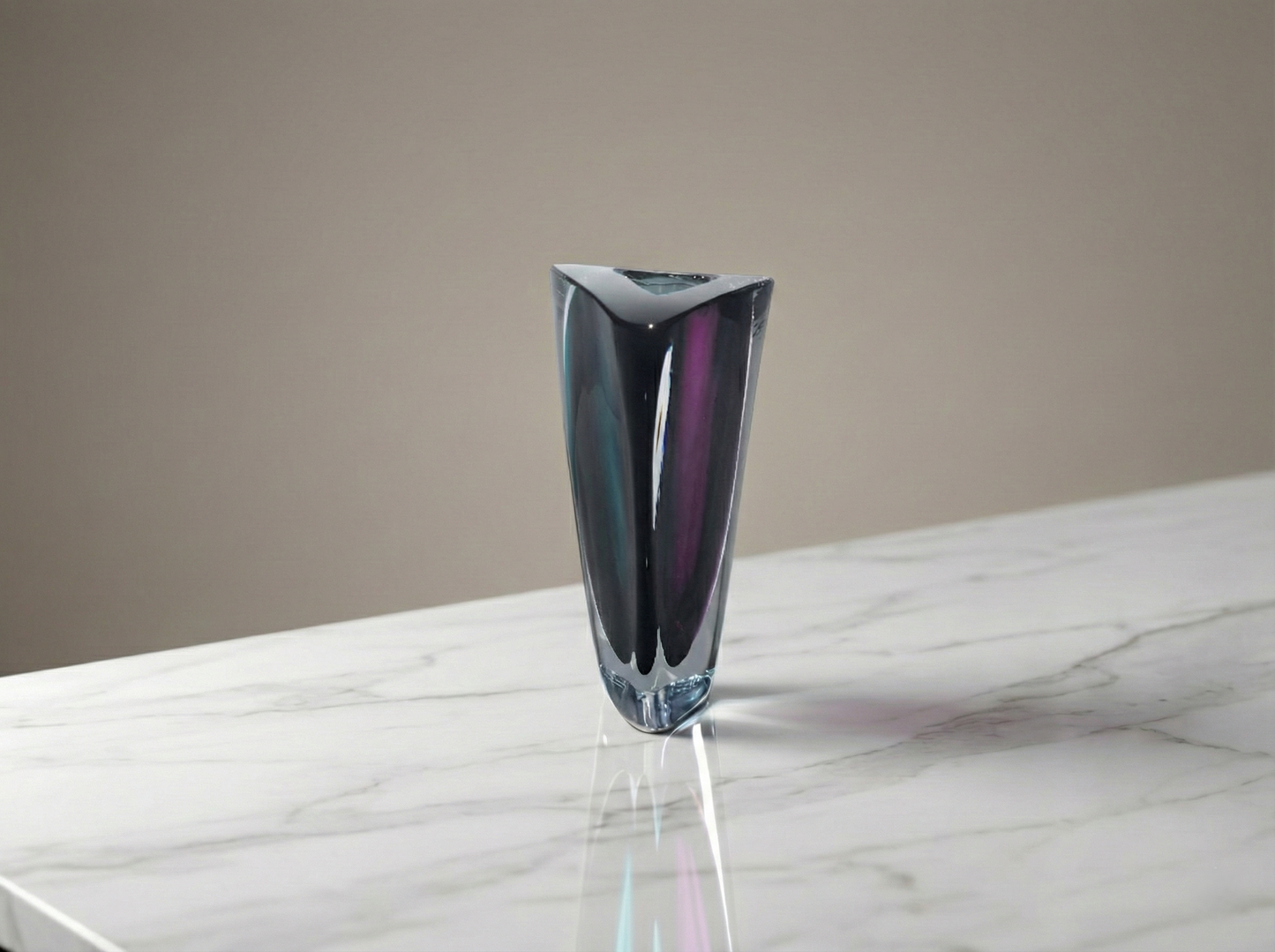 Vaso in Vetro Sommerso, Kosta Boda, Göran Wärff, Aria Lilac, 7040536