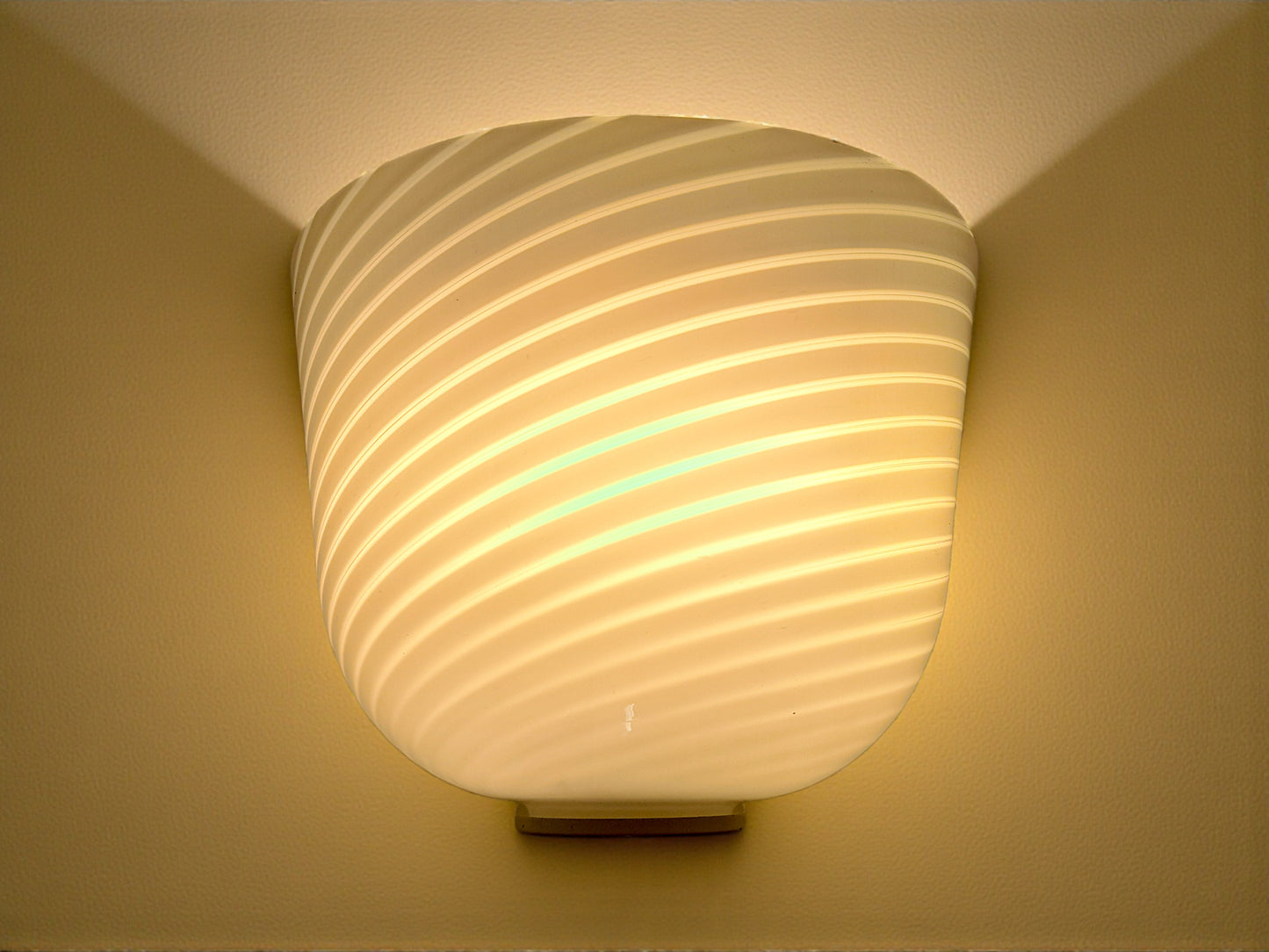 Murano Glass Wall Lamp, De Majo, Swirl Processing