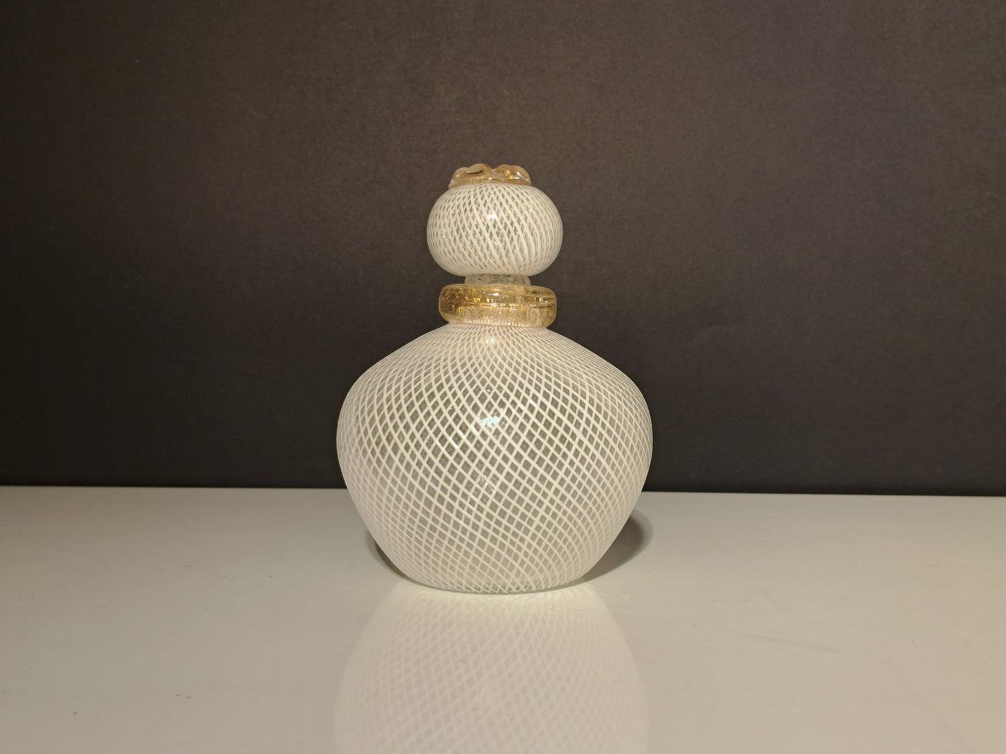 Murano Glass Perfume Bottle, Reticello Processing