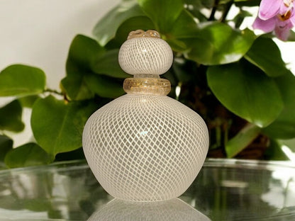 Murano Glass Perfume Bottle, Reticello Processing