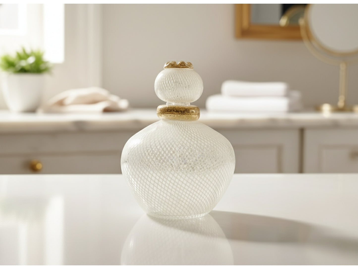 Murano Glass Perfume Bottle, Reticello Processing