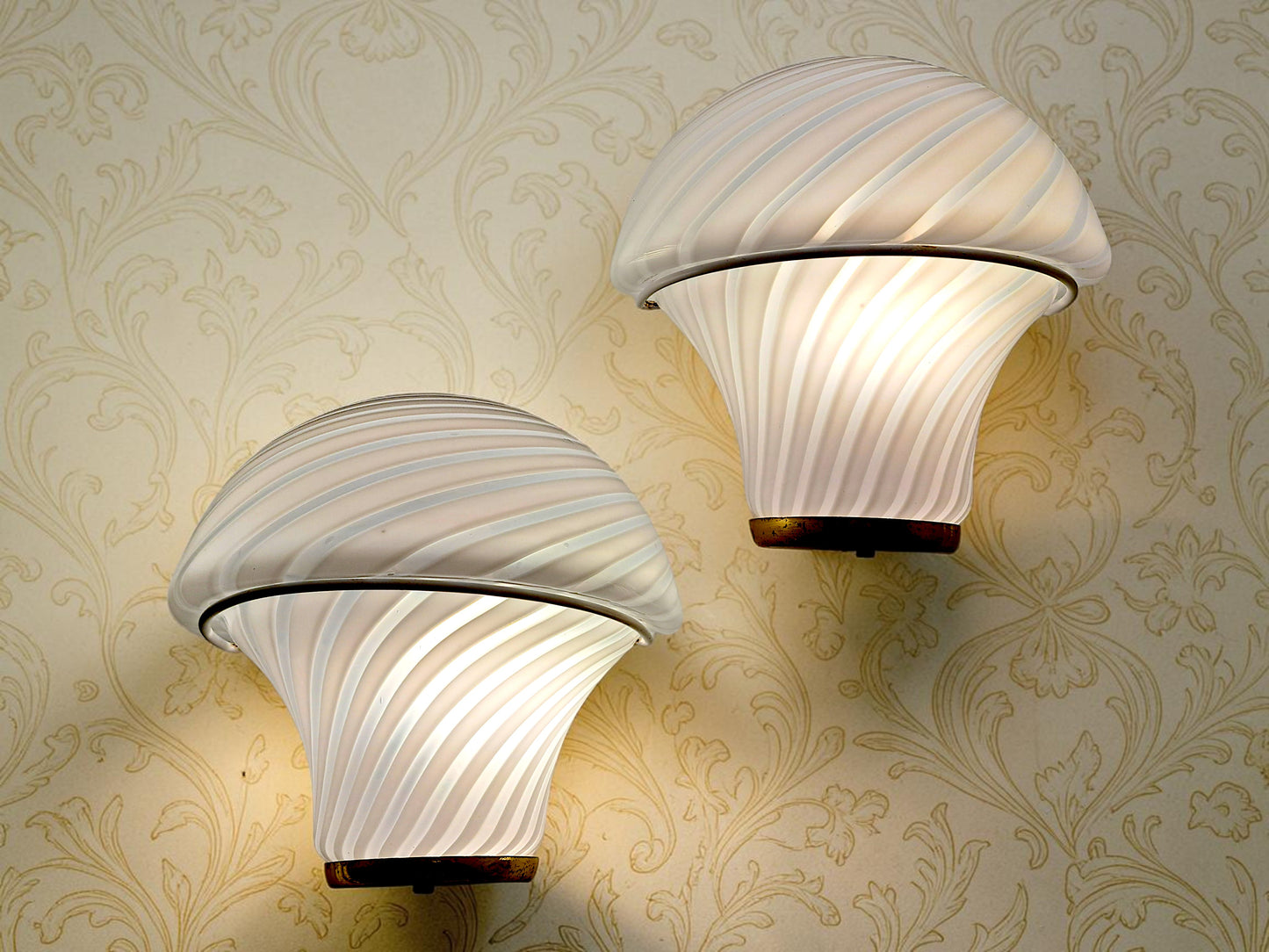 Coppia di Lampade a Parete in Vetro di Murano, Mushroom Swirl