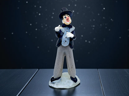 Statuette représentant un clown, en verre de Bohême
