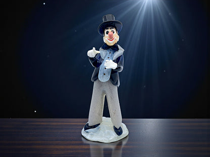 Statuette représentant un clown, en verre de Bohême
