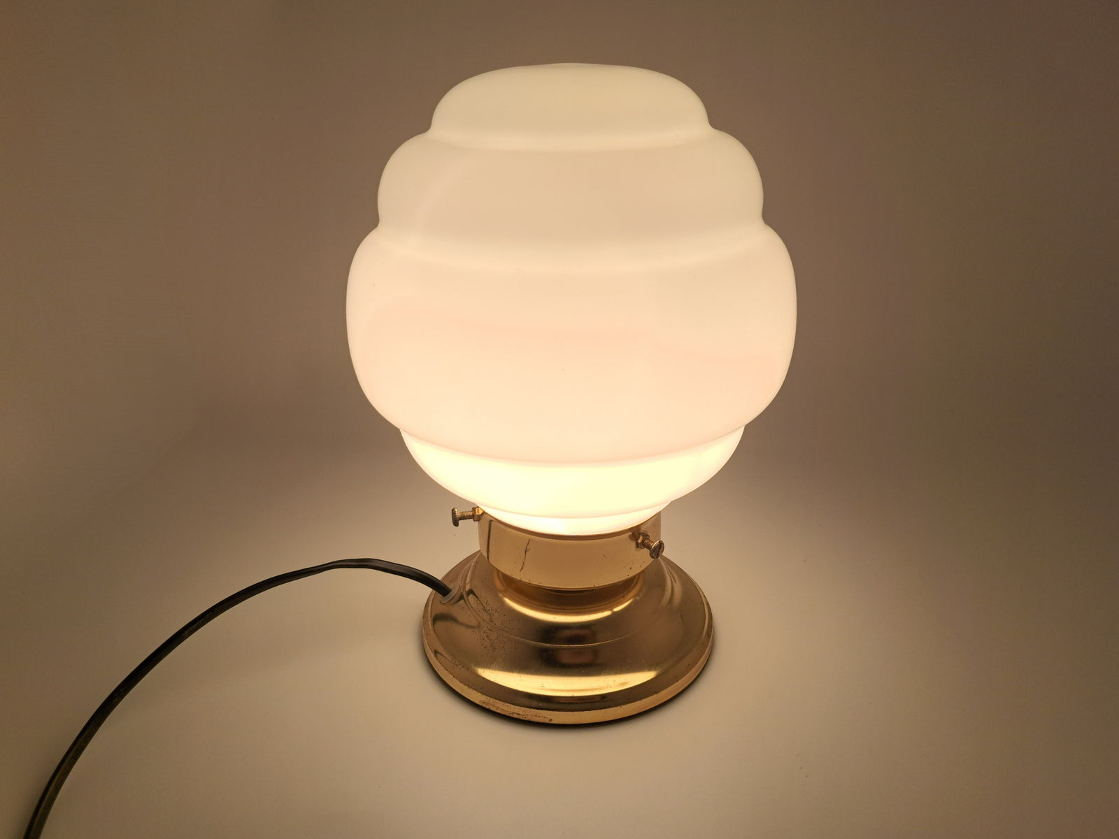 Lampada da Tavolo in Vetro Opalino di Murano