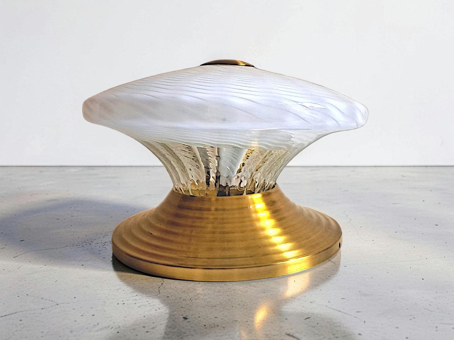 Lampada da Tavolo in Vetro di Murano, Lavorazione Swirl