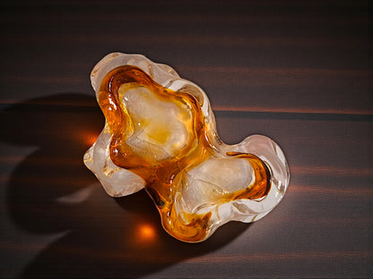 Posacenere in Vetro di Murano, Stile Brutalista