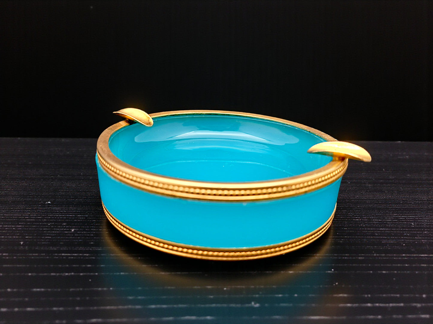 Posacenere in Vetro Opalino di Murano, Azzurro