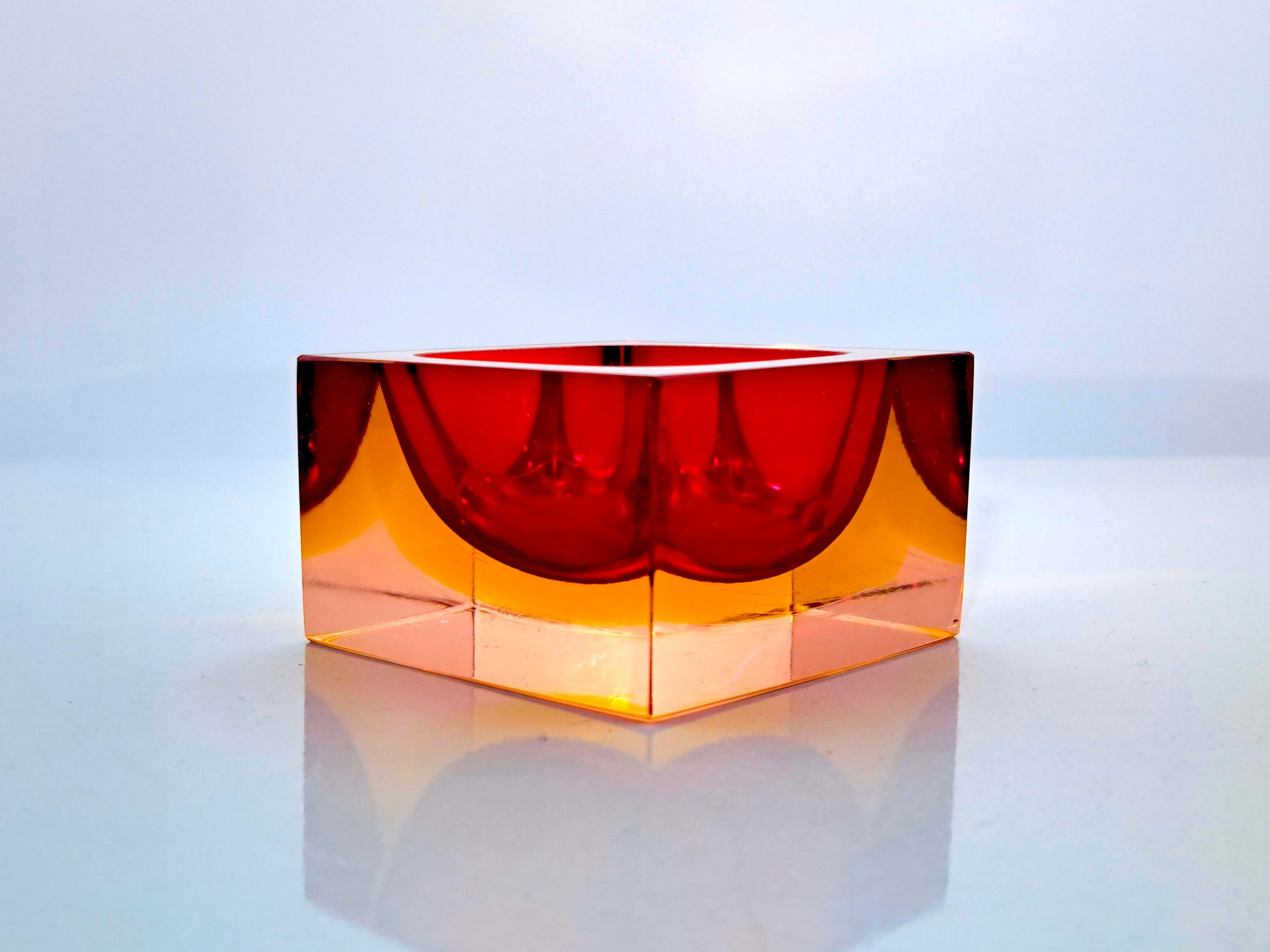 Posacenere in Vetro Sommerso Rosso di Murano, Flavio Poli per Seguso