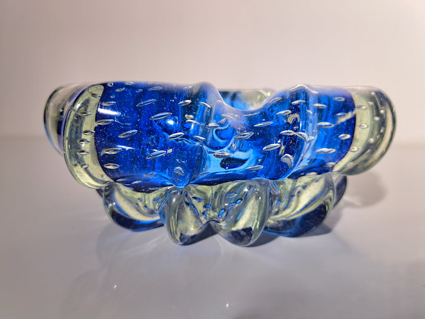 Posacenere in Vetro di Murano, Vetro Sommerso Bullicante