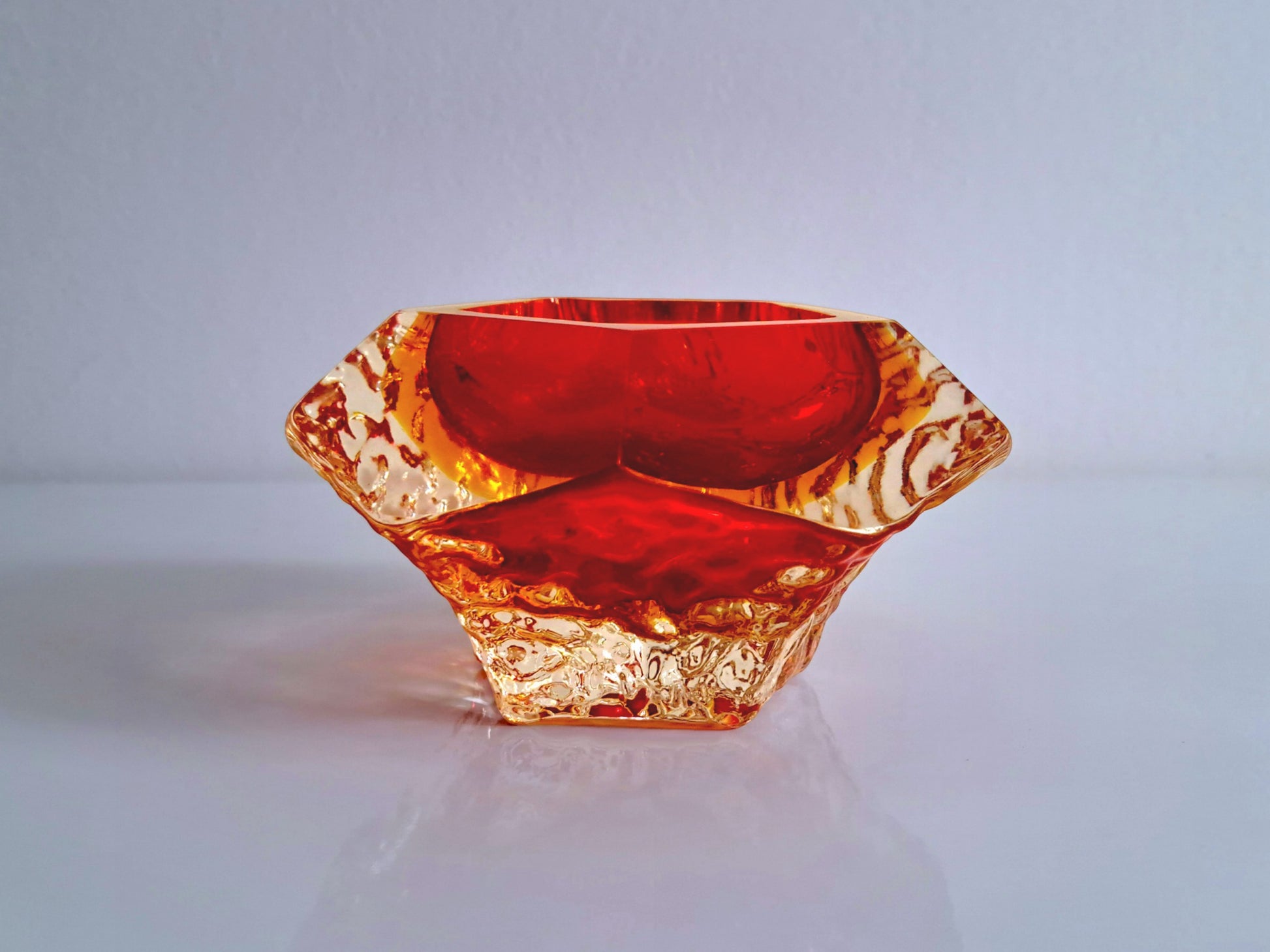 Posacenere in Vetro Sommerso di Murano , Mandruzzato