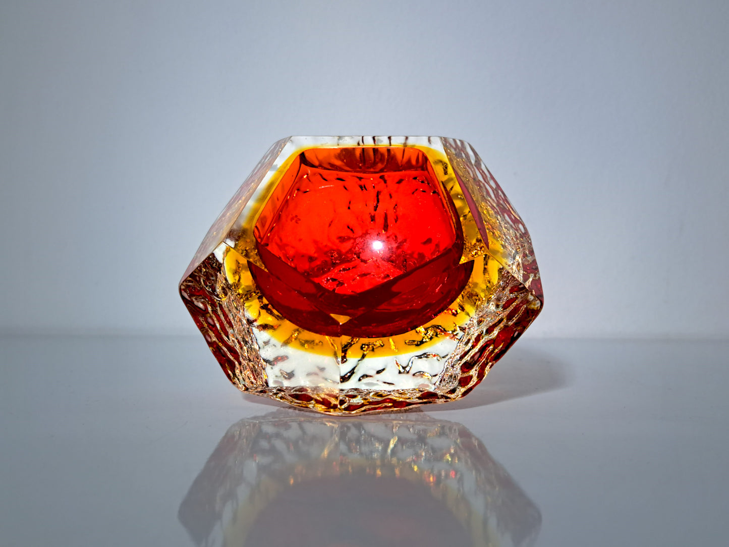 Posacenere in Vetro Sommerso di Murano , Mandruzzato