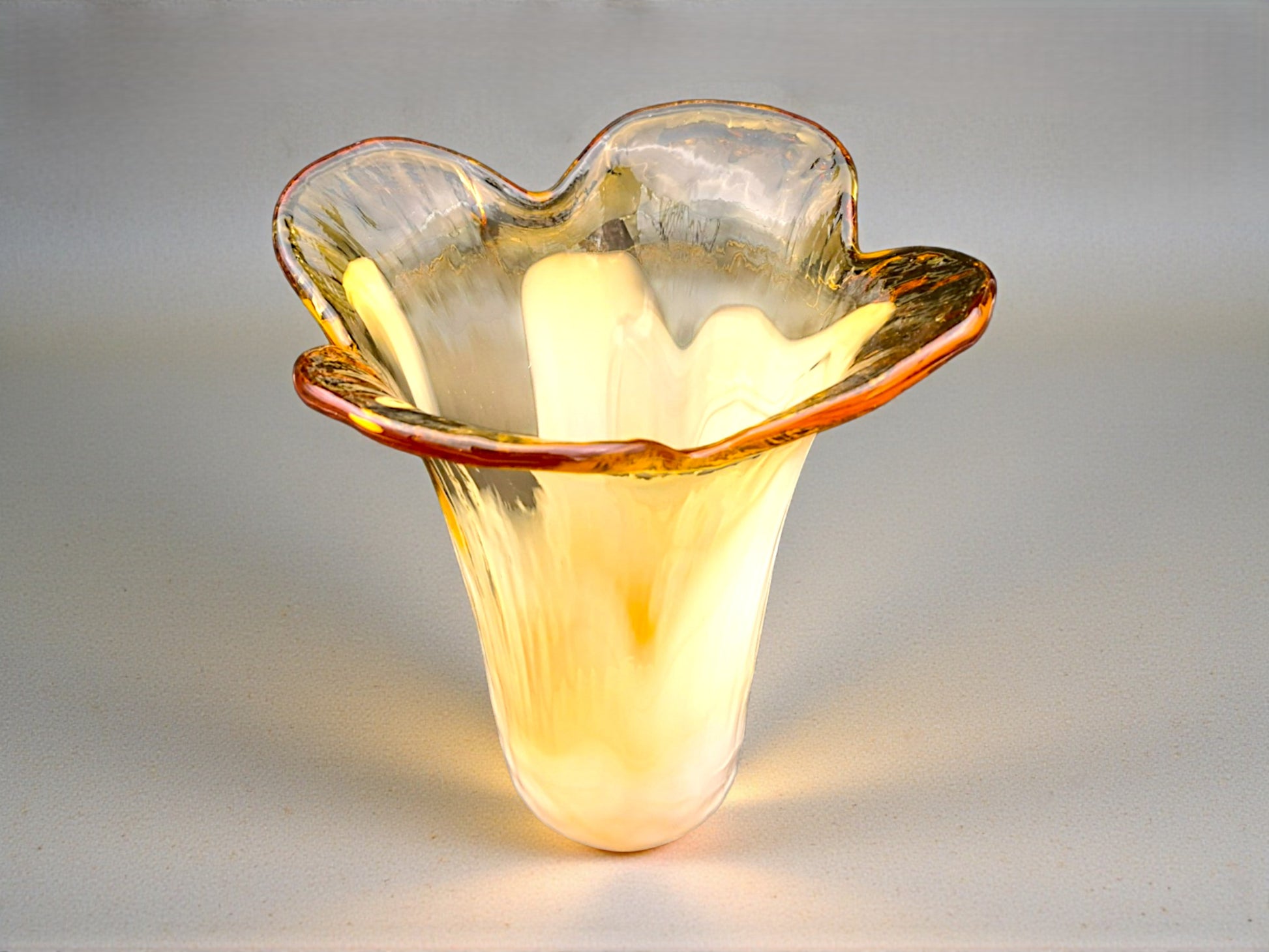 Vaso a Forma di Fiore in Vetro di Murano, La Murrina