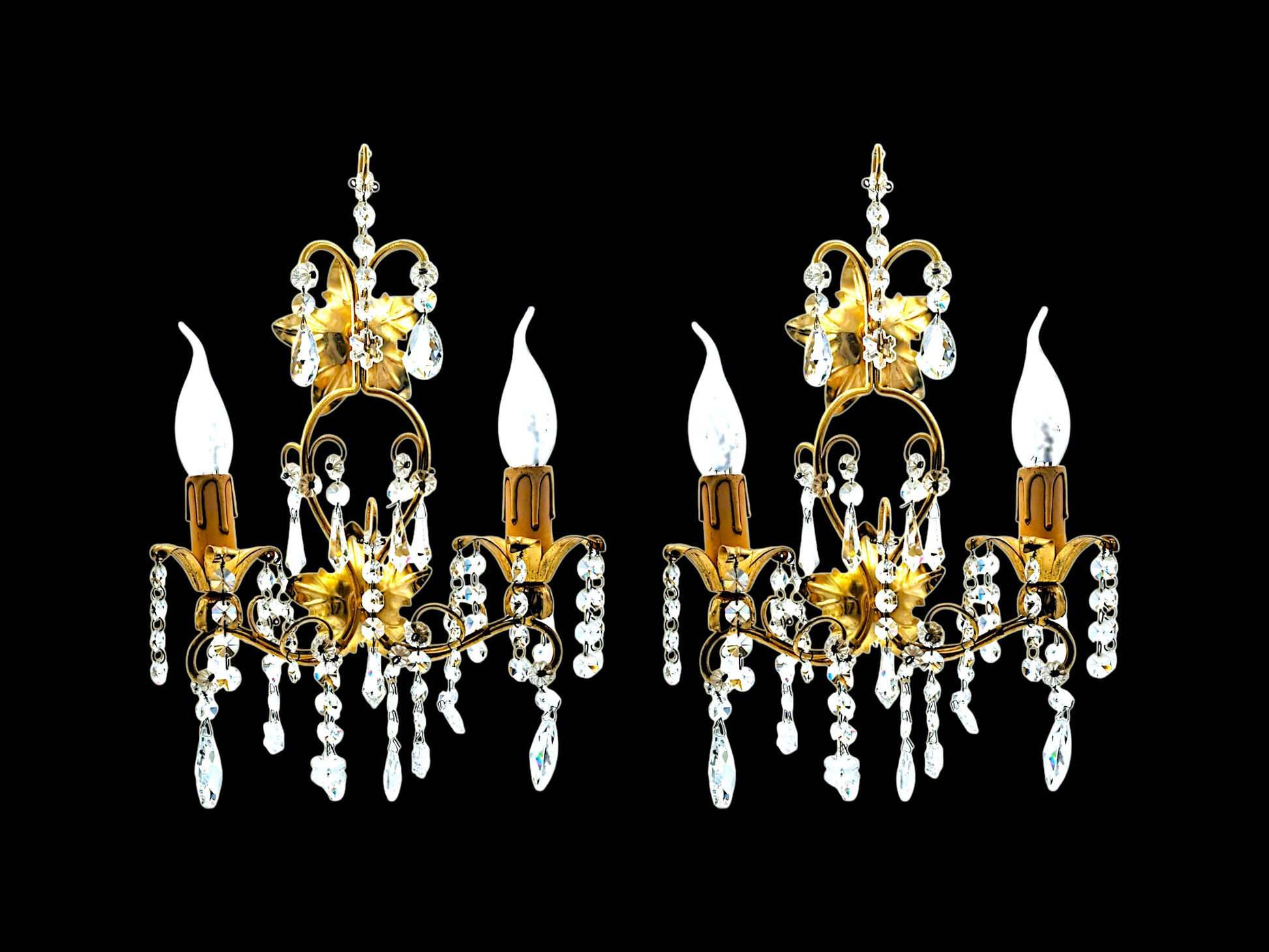 Coppia di Lampade da Parete, Stile Maria Teresa