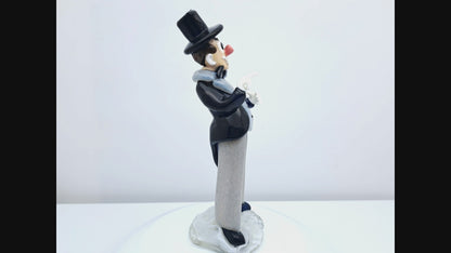 Statuette représentant un clown, en verre de Bohême